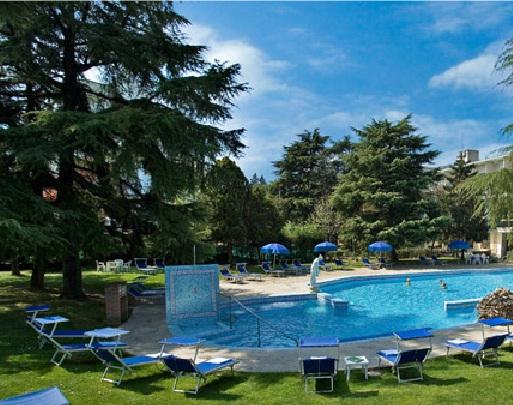 Hotel Terme Bologna アーバノ・テルメ エクステリア 写真