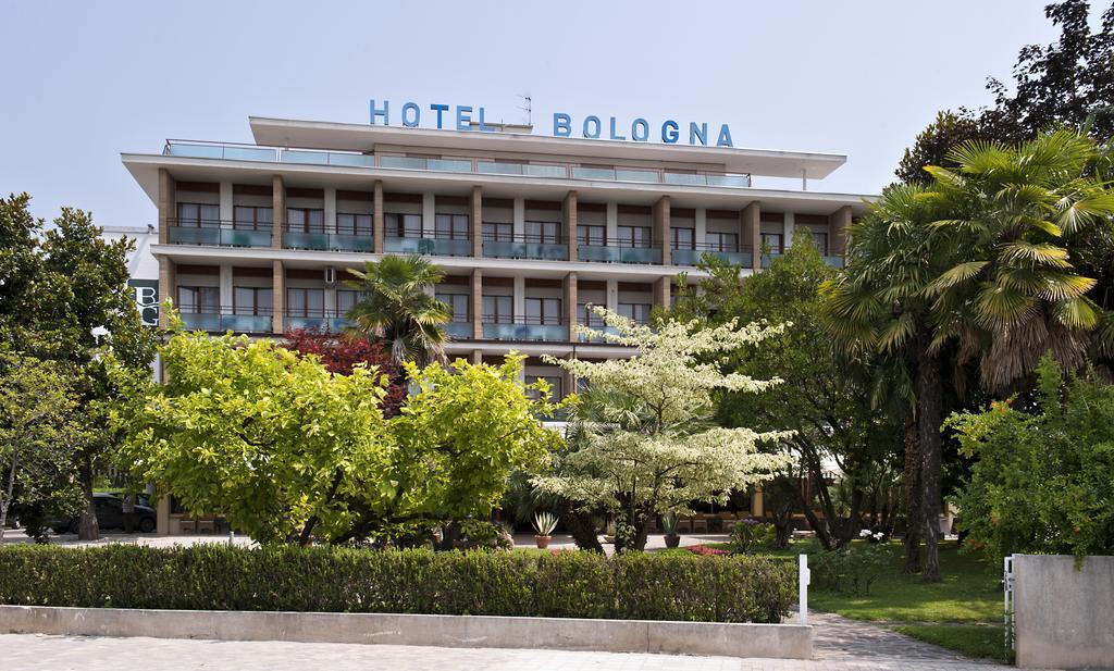 Hotel Terme Bologna アーバノ・テルメ エクステリア 写真