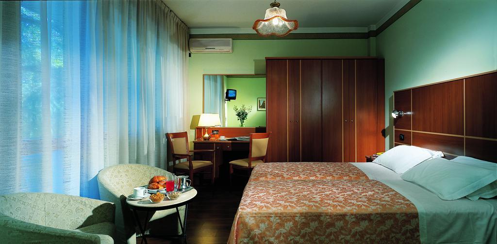Hotel Terme Bologna アーバノ・テルメ 部屋 写真