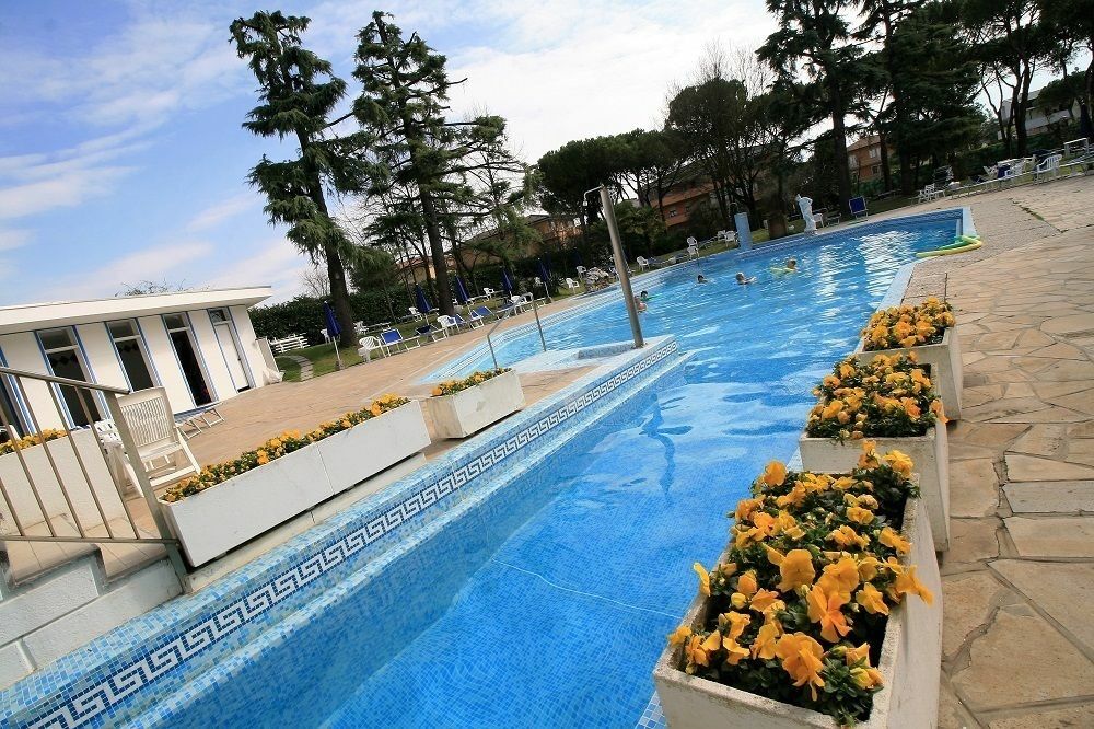 Hotel Terme Bologna アーバノ・テルメ エクステリア 写真