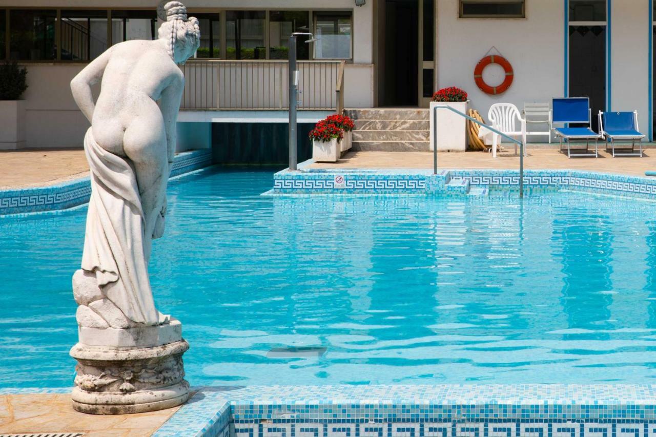 Hotel Terme Bologna アーバノ・テルメ エクステリア 写真